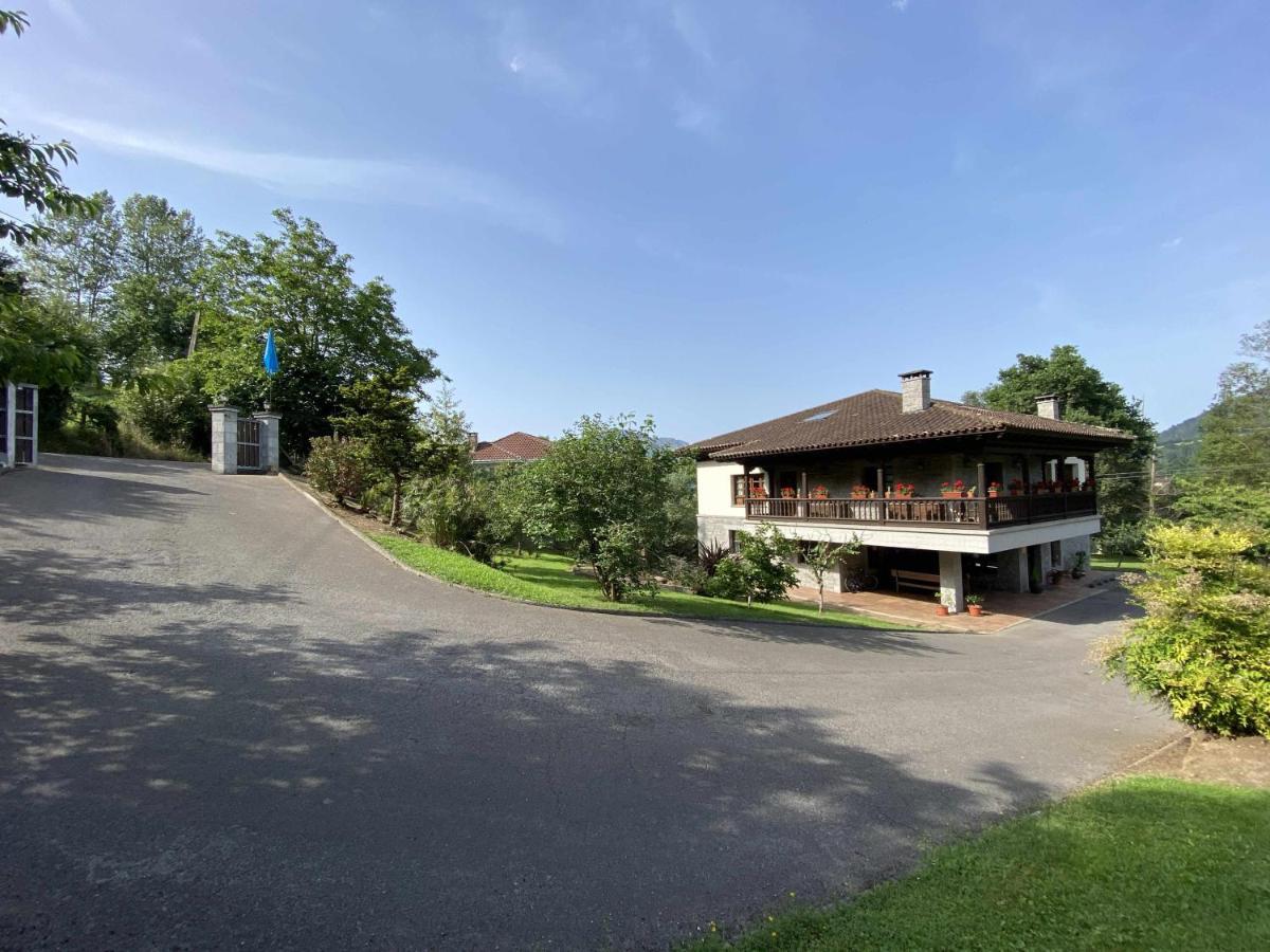 Casa De Los Carpinteros Ариондас Екстериор снимка