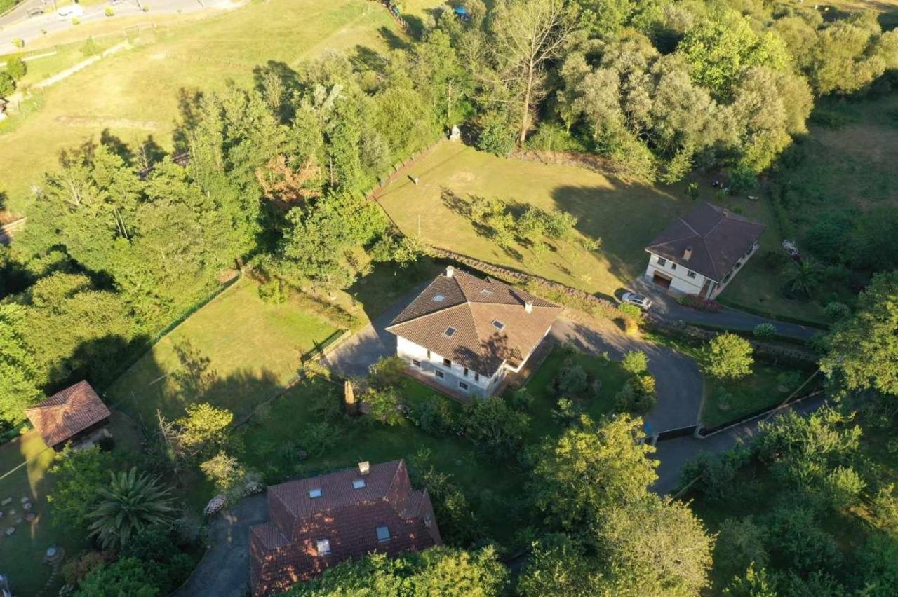 Casa De Los Carpinteros Ариондас Екстериор снимка